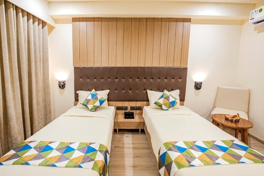 Hotel Nexus Rajkot Ngoại thất bức ảnh