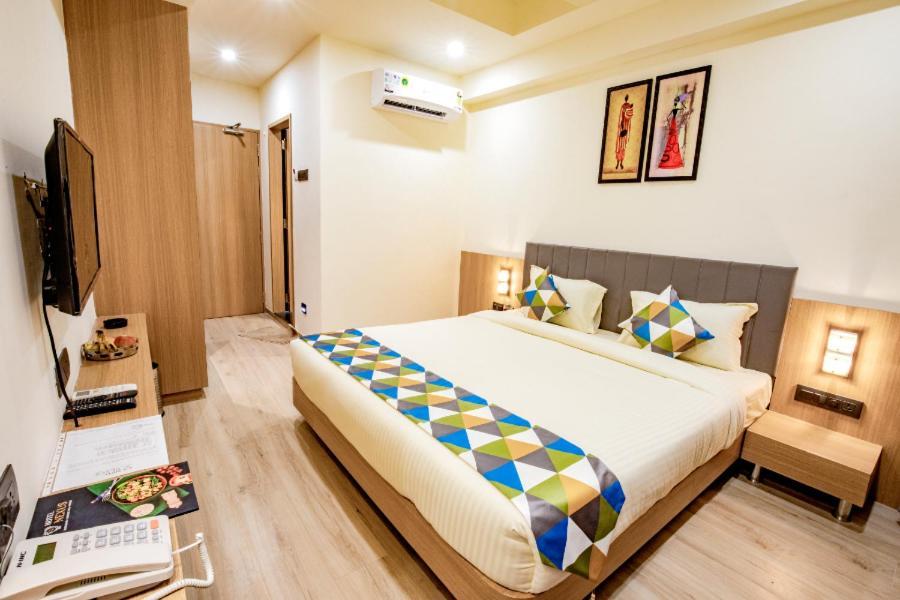 Hotel Nexus Rajkot Ngoại thất bức ảnh