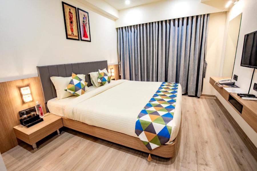 Hotel Nexus Rajkot Ngoại thất bức ảnh